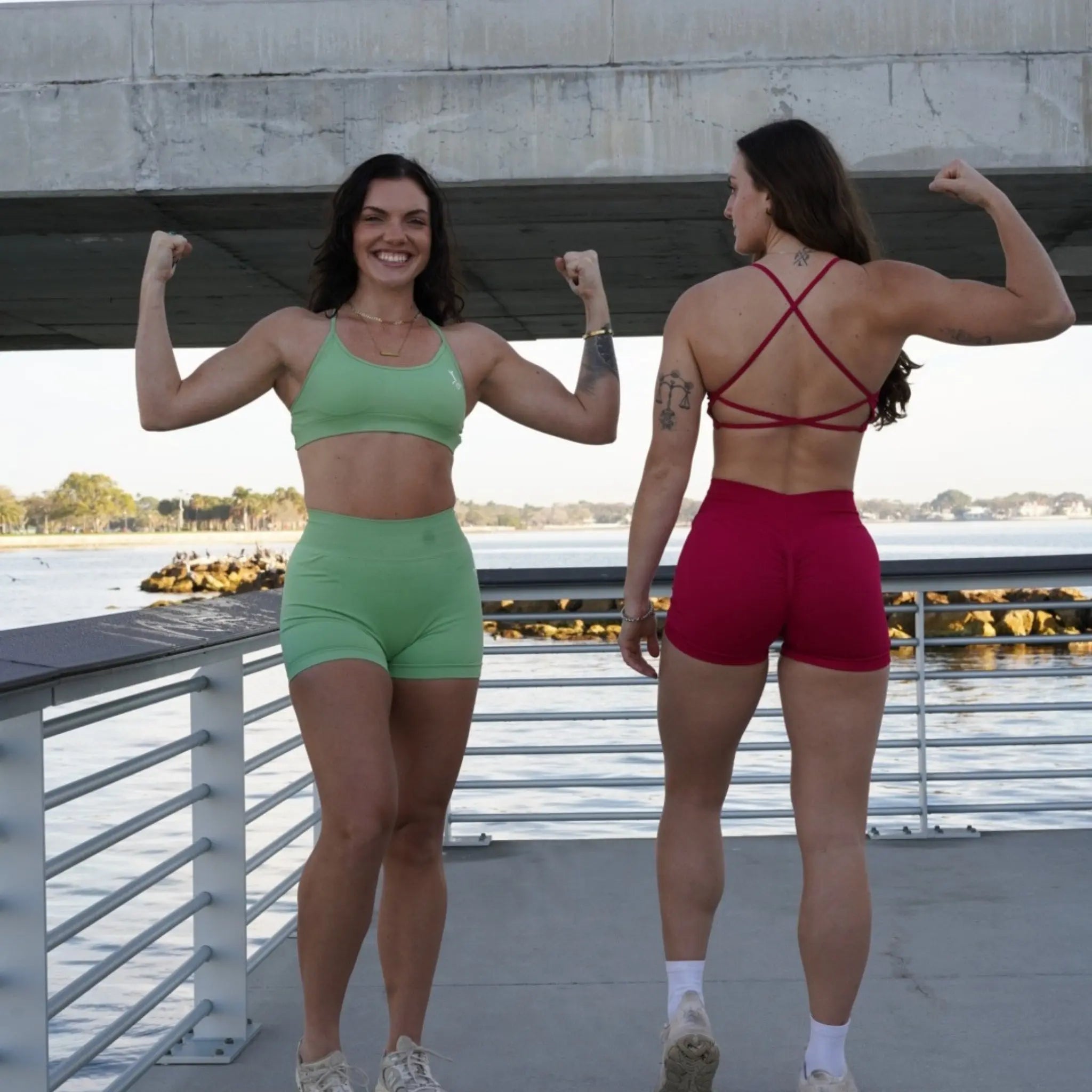 AURA BACKLESS TOP MYB Apparel