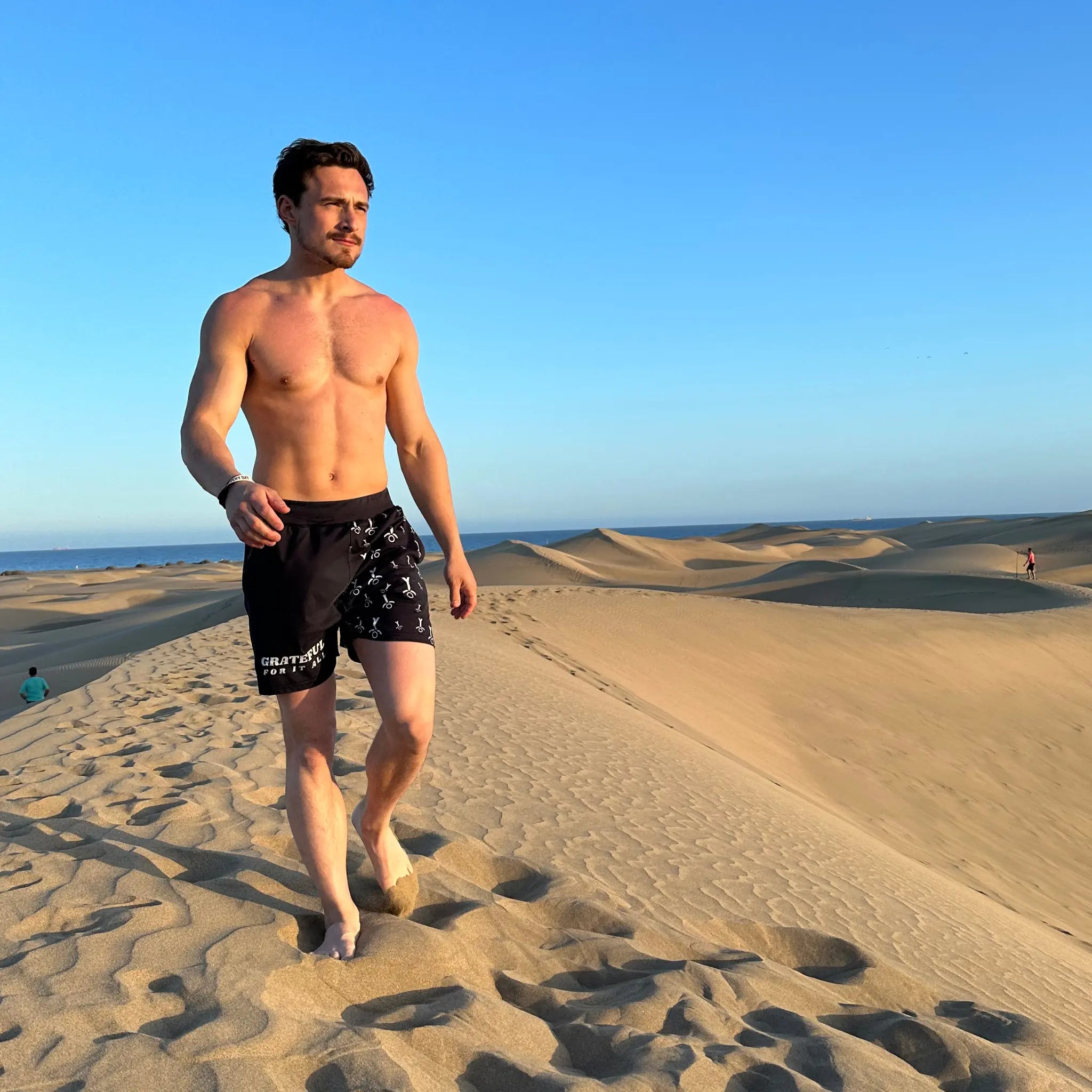 LINERLESS TECH SHORTS 5" MYB Apparel