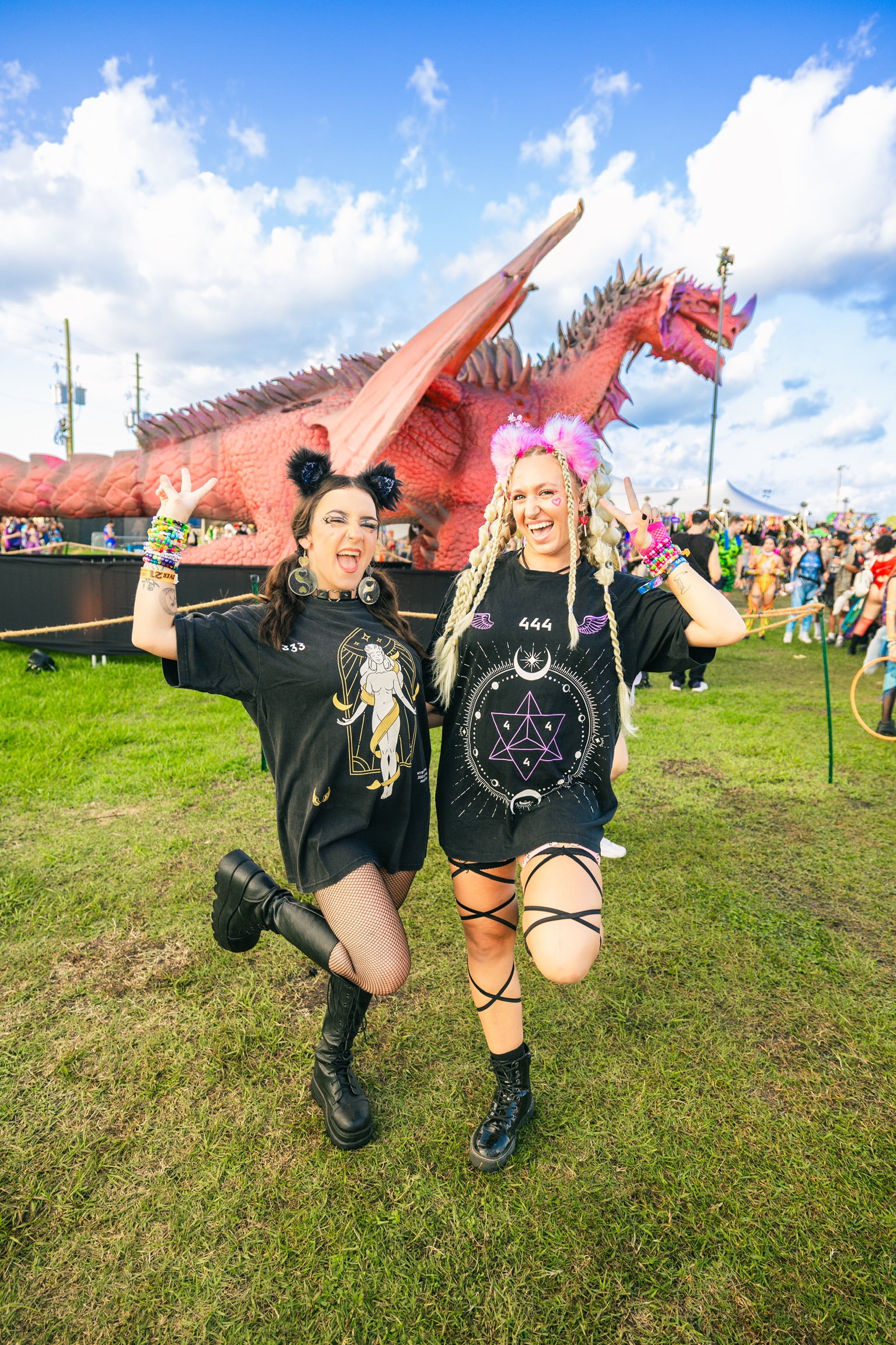 Signature 333 Oversized Acid Wash Tee