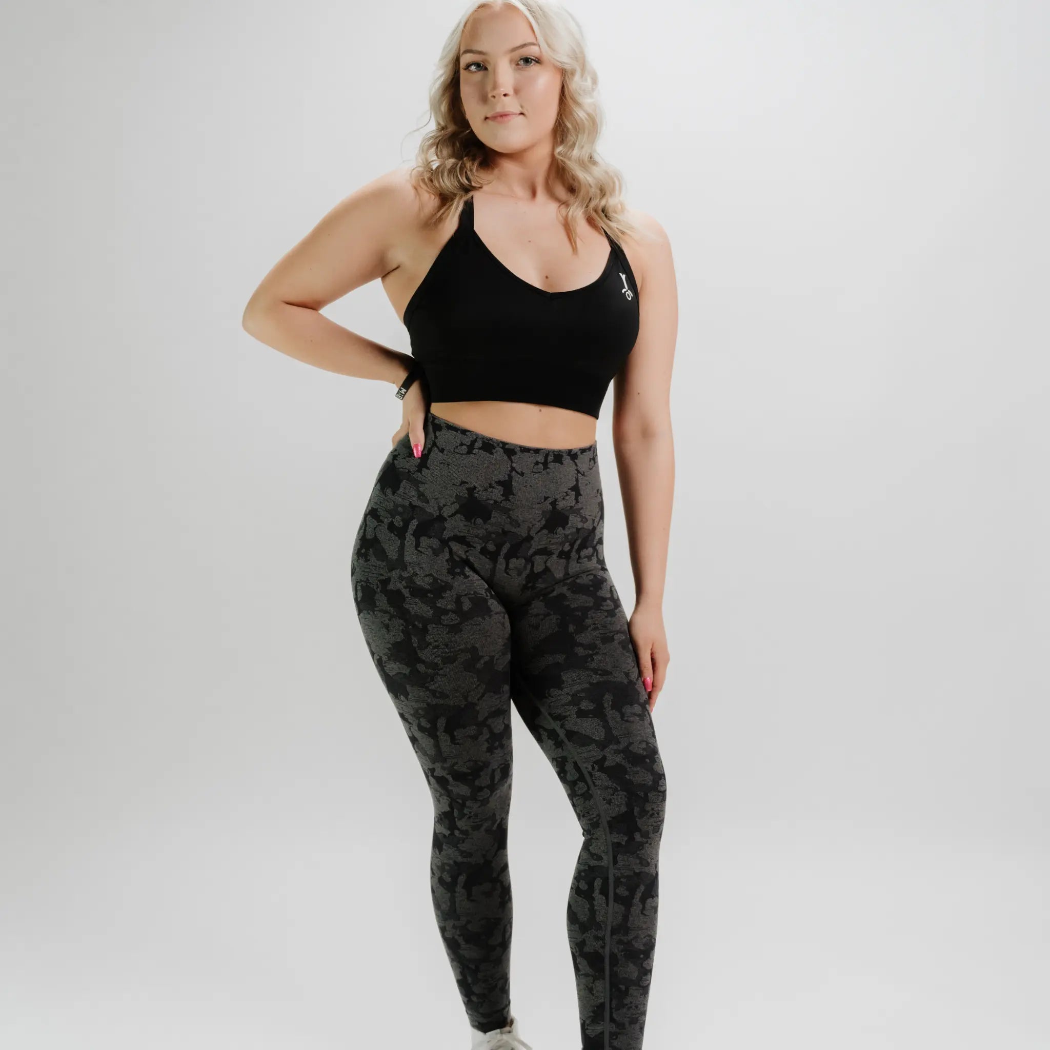 SYNERGY SCRUNCH CAMO LEGGINGS MYB Apparel