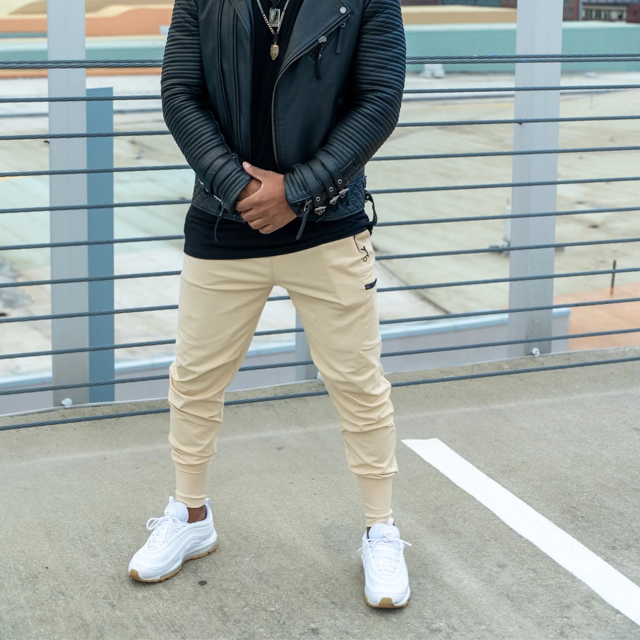 TECH JOGGERS MYB Apparel