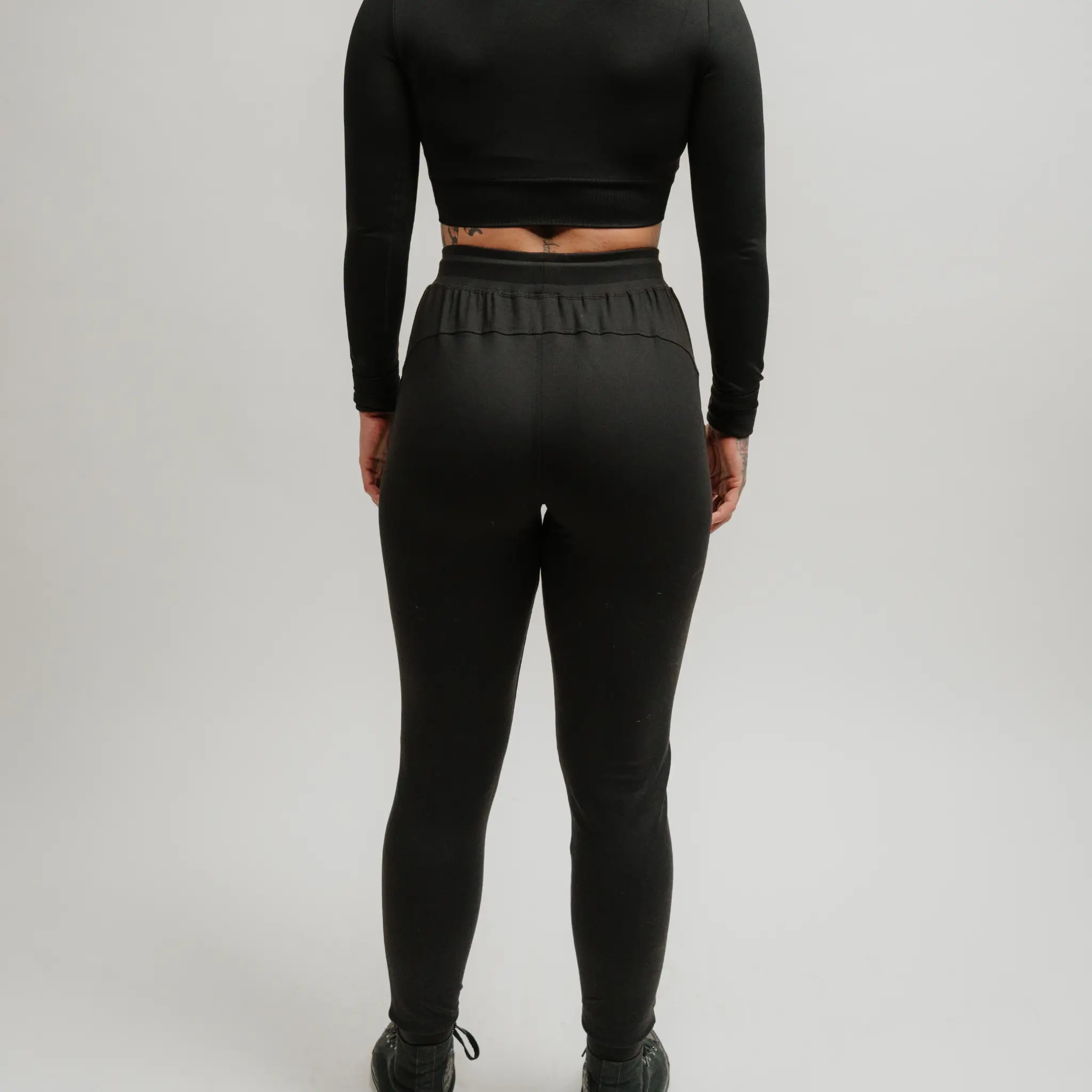 Joggers that give you a contoured look