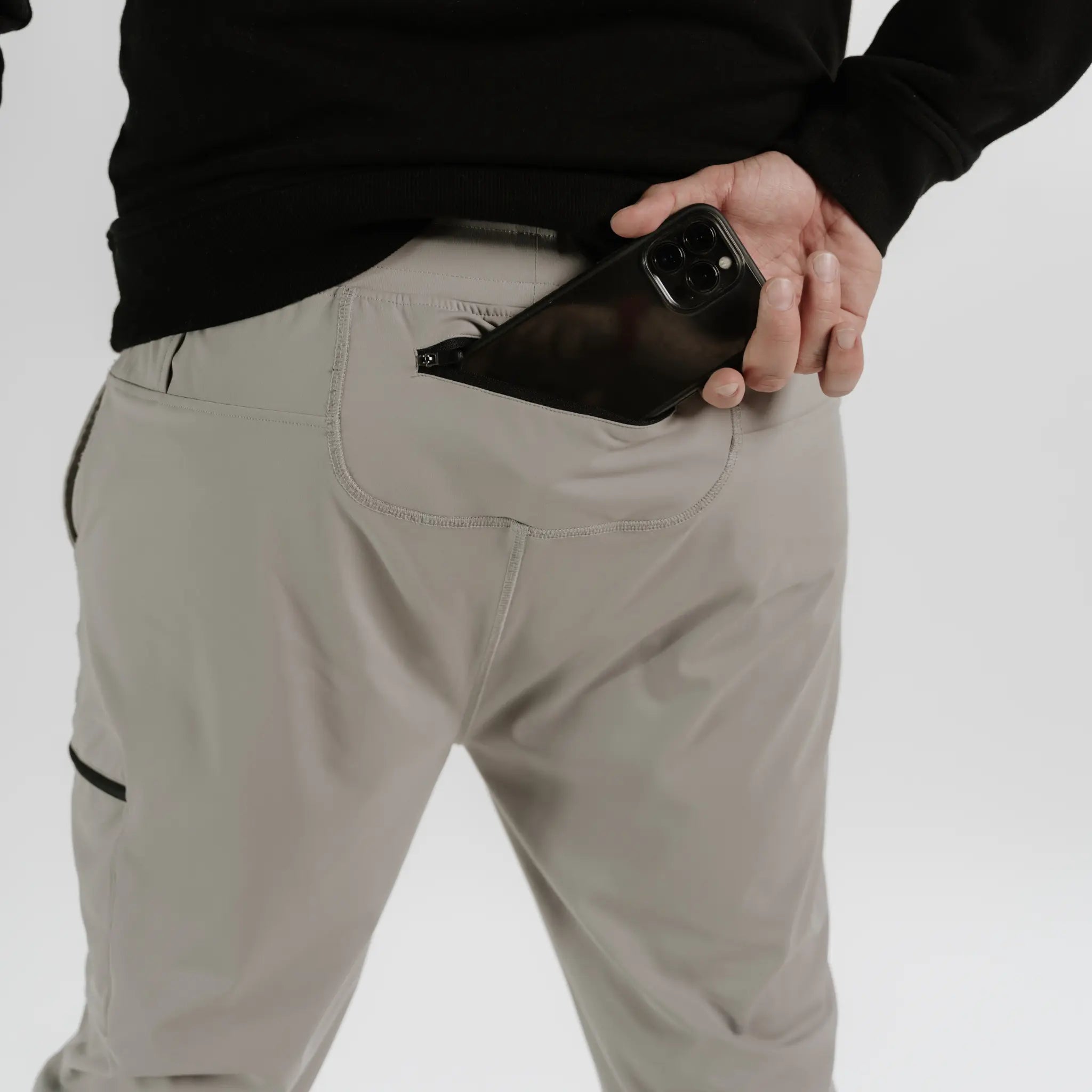 1% BETTER JOGGERS TECH