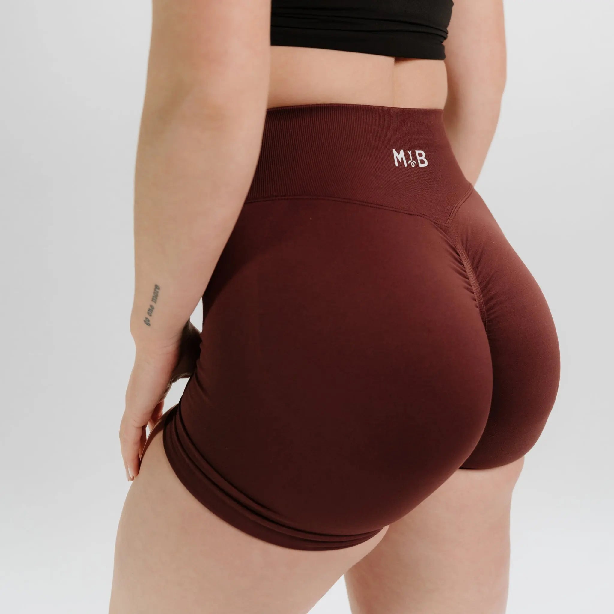 SYNERGY SCRUNCH SHORTS 4.5" MYB Apparel