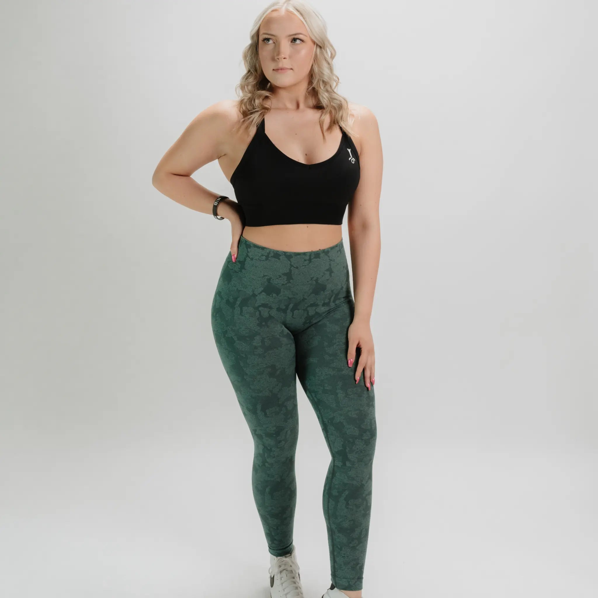 SYNERGY SCRUNCH CAMO LEGGINGS MYB Apparel