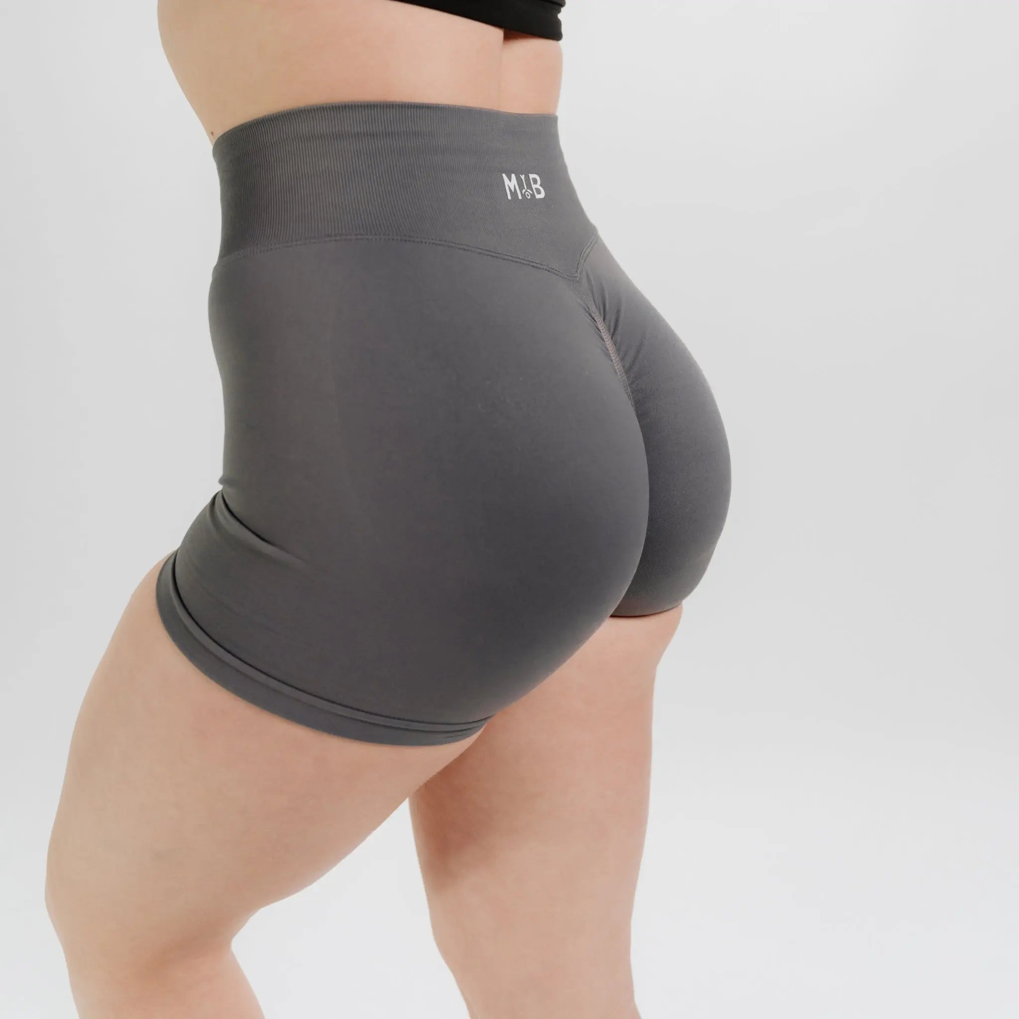 SYNERGY SCRUNCH SHORTS 4.5" MYB Apparel