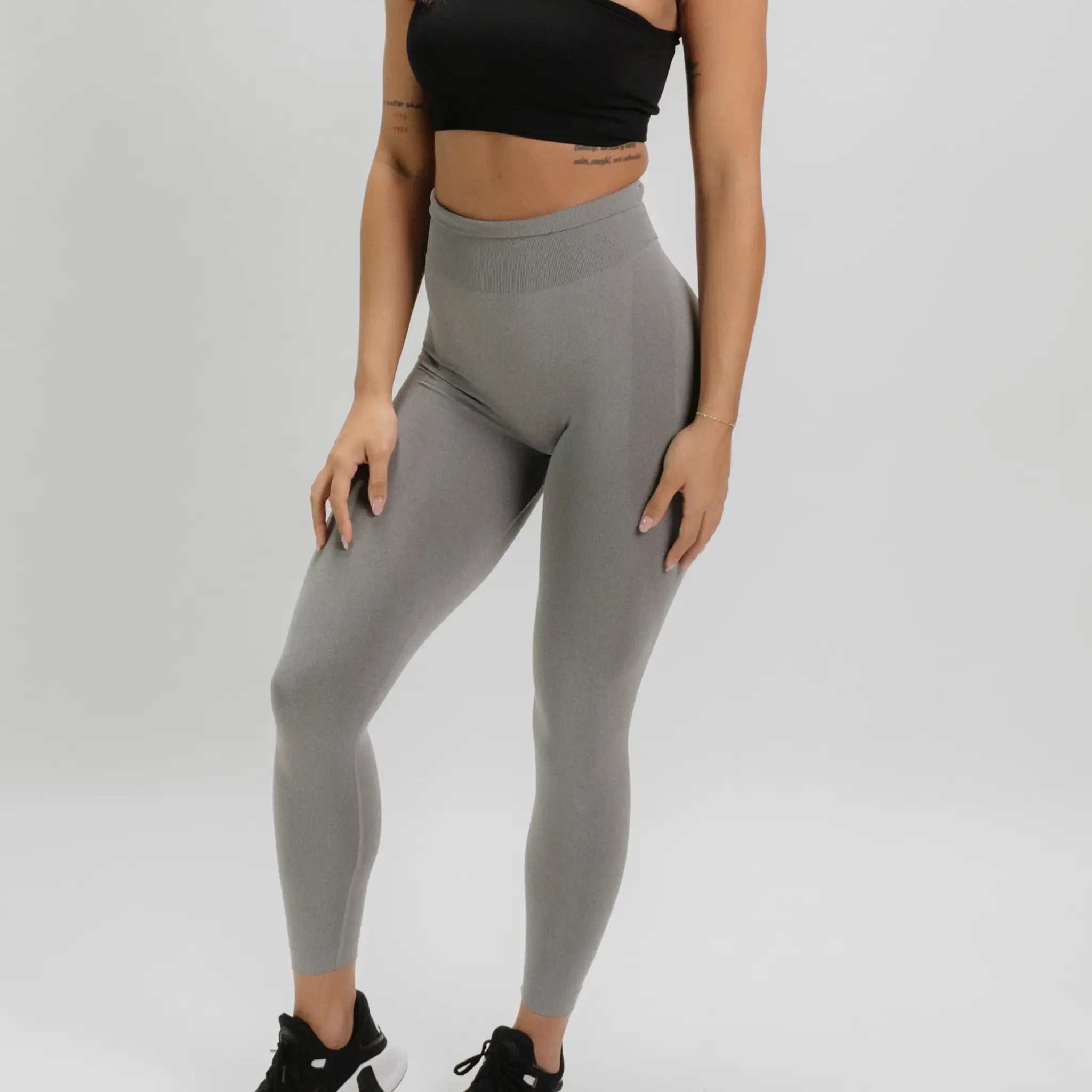 SYNERGY SEAMLESS LEGGINGS 2.0 MYB Apparel