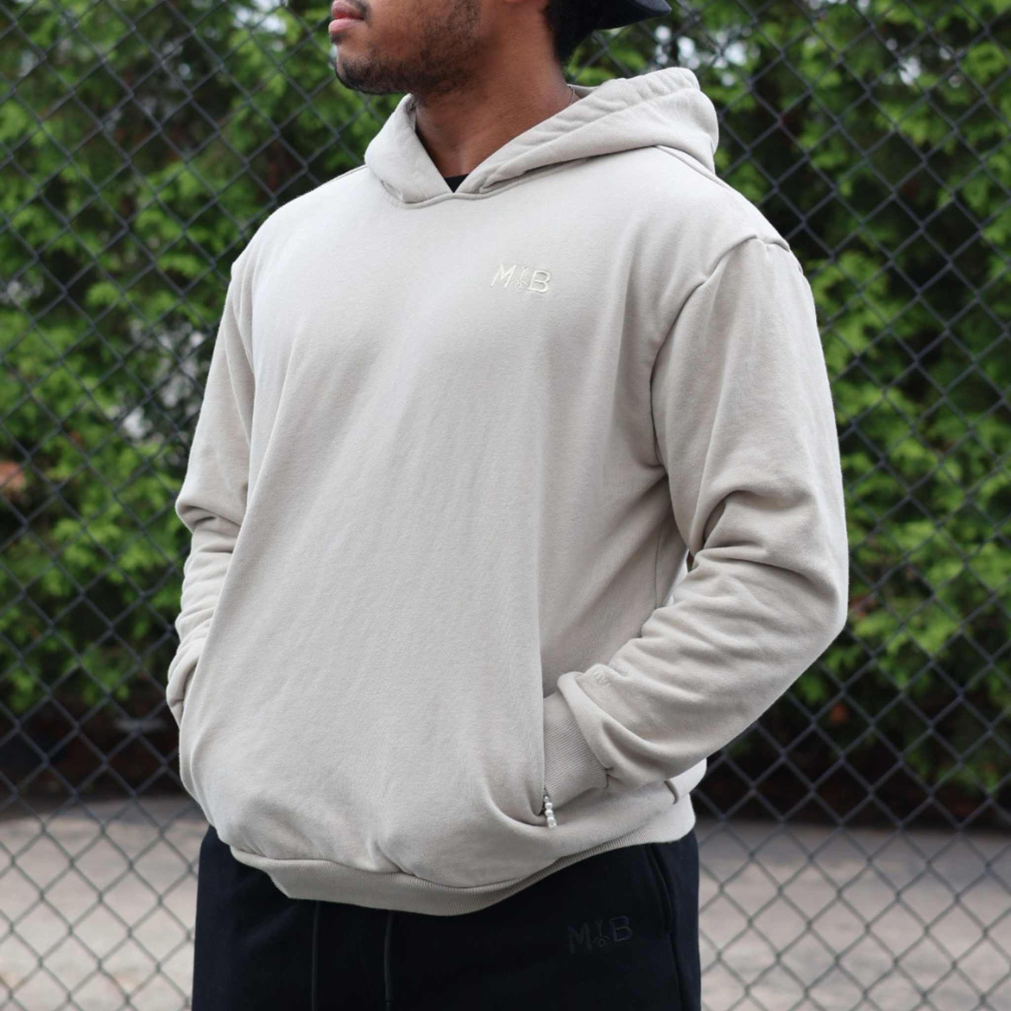COMFY WEIGHTED HOODIE